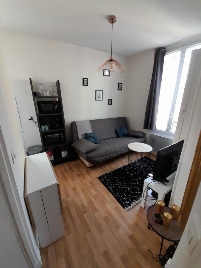Cosy 2 Pieces Typiquement Parisien A Notre-Dame Apartment Exterior photo